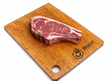 Striploin steak s kostí Choco - Ayrshire 400g — Produktová fotografie
